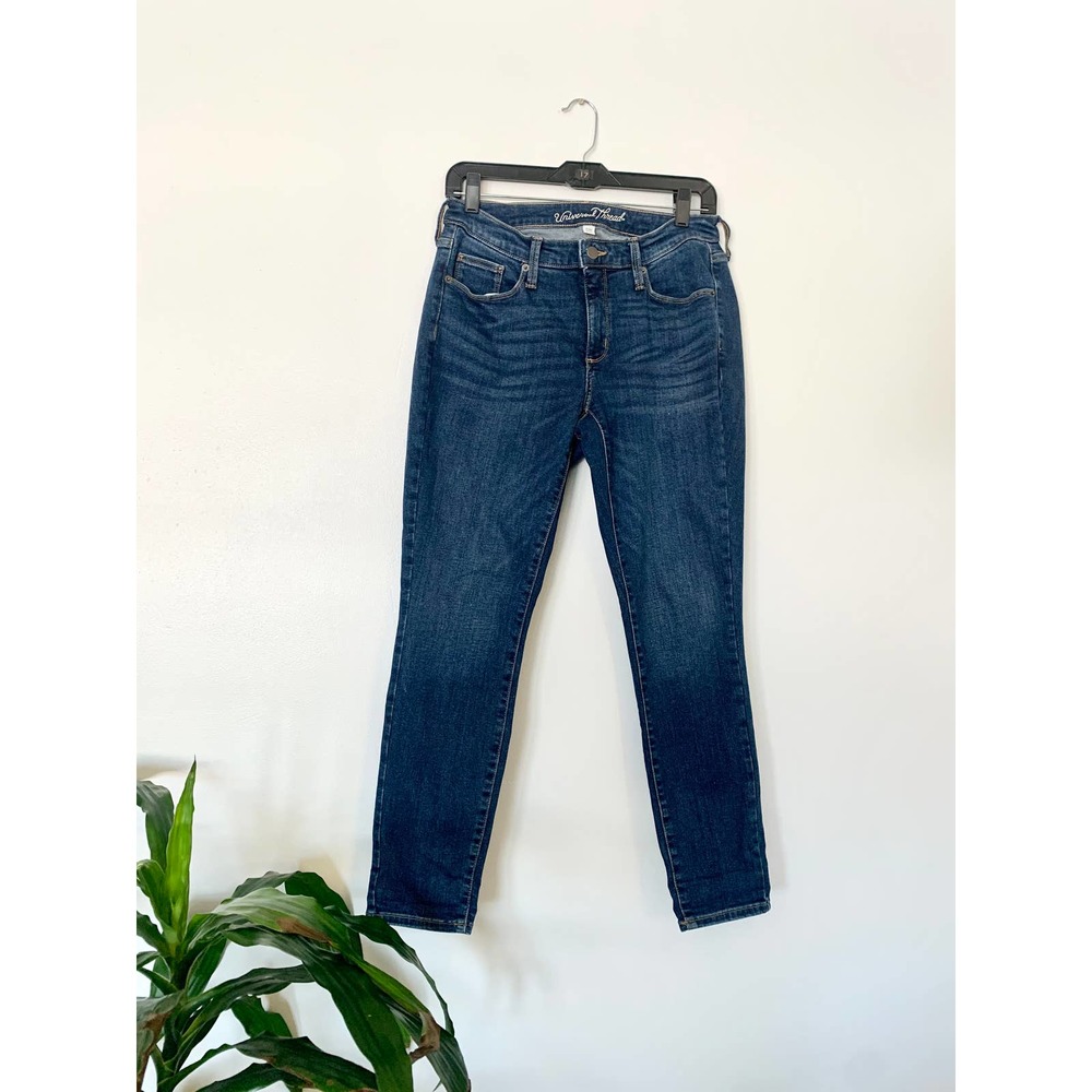 Universal Thread Curvy Skinny Jeans 8
